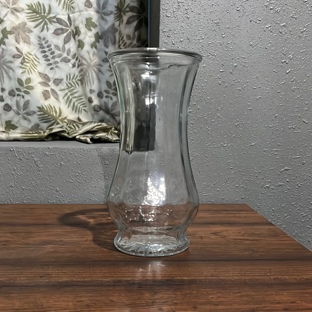 Decorative vase